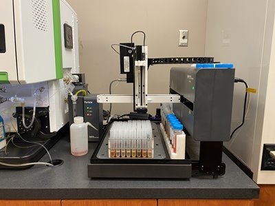 Truck fluid sampling in a lab